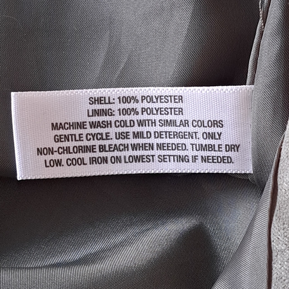 I love Ronson olive green mini skirt. Size M. - Picture 8 of 9